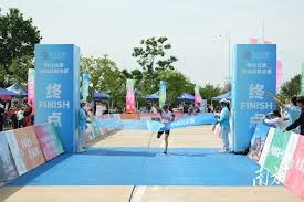 足协杯：克雷桑梅开二度 山东泰山5-0大胜青岛红狮