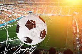 罗塞尼尔有何特点？强调控球逼抢，待年轻人宽容